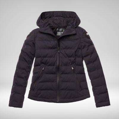 Easy Winter Woman Noir